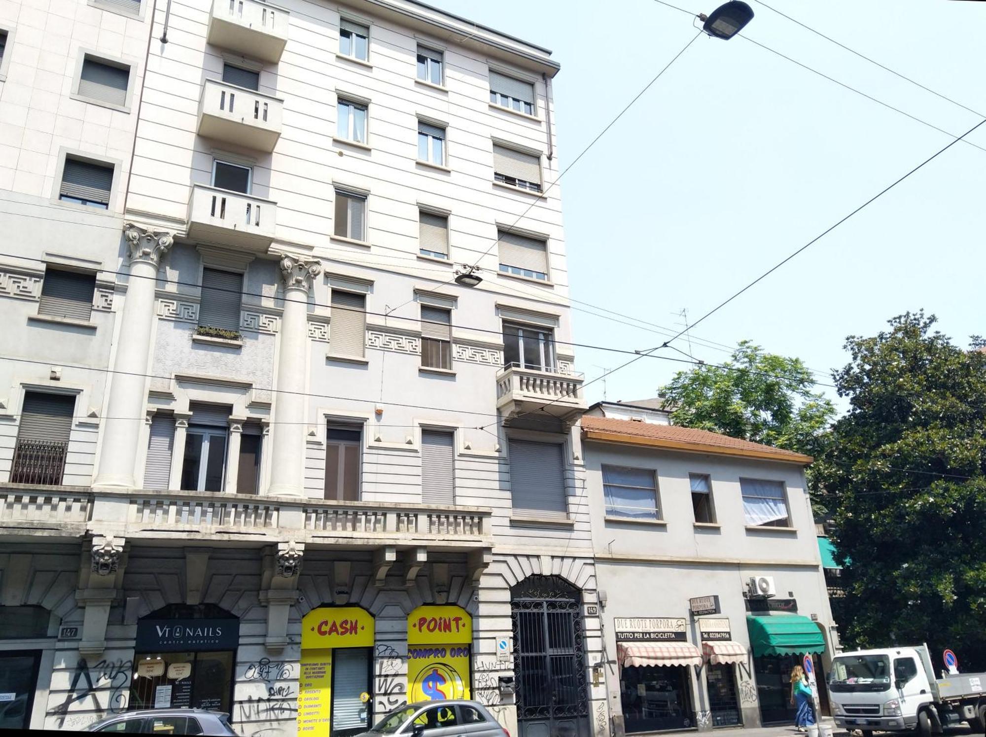 Appartement Beautiful And Spacious Two-room Milan