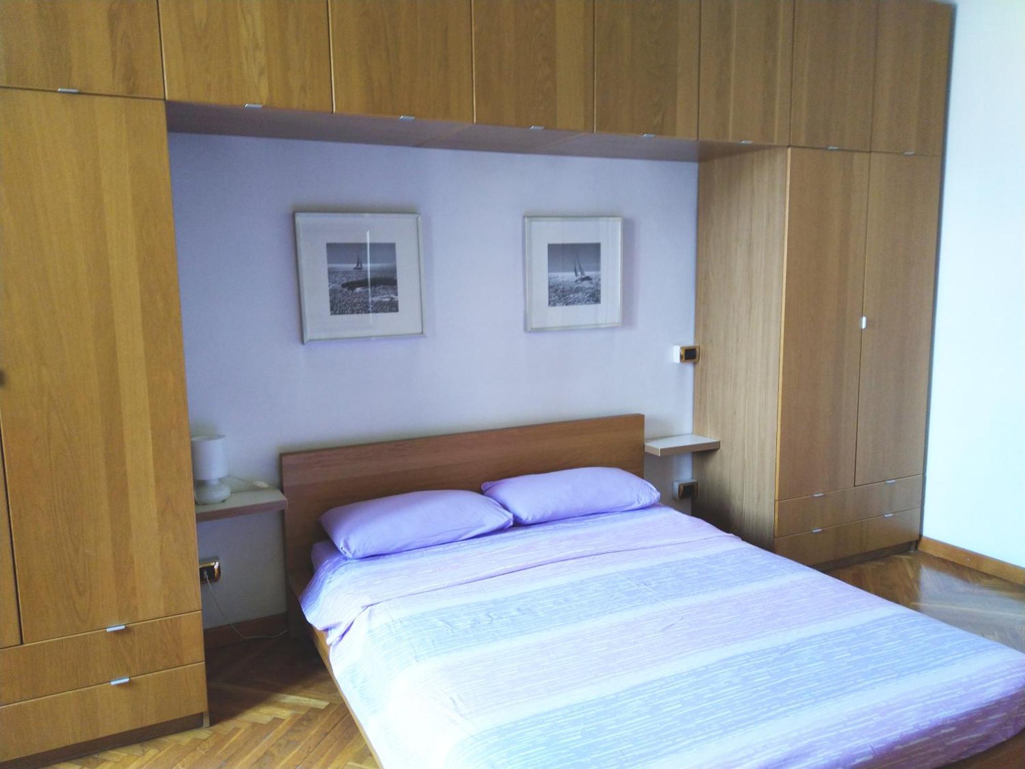 Beautiful And Spacious Two-room Appartement